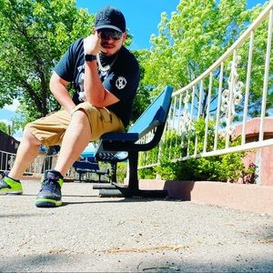 Meet your Posher, Joseph w